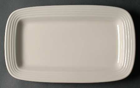 Culinaria A la Mode (Cream) 13" Bread Tray by Oneida