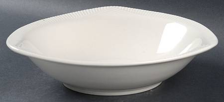 Stratosphere 9" Triangular Vegetable Bowl