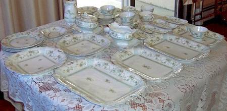 OHM176 16" Oval Serving Platter