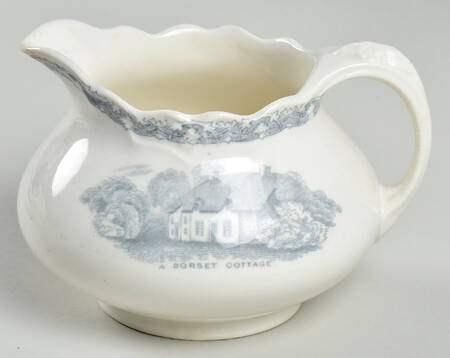 Country Side (Gray) Creamer