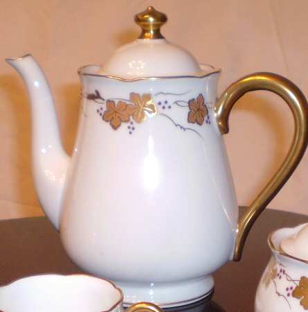 OKU11 Coffee Pot & Lid