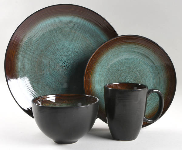 R.S.V.P. GREEN 4 Piece Place Setting