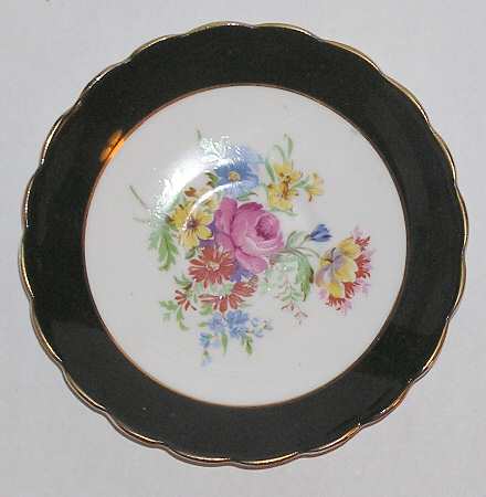 4869f Saucer