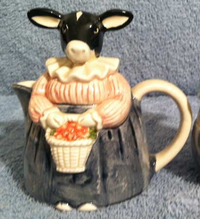Mr. and Mrs. Holstein Creamer & Lid