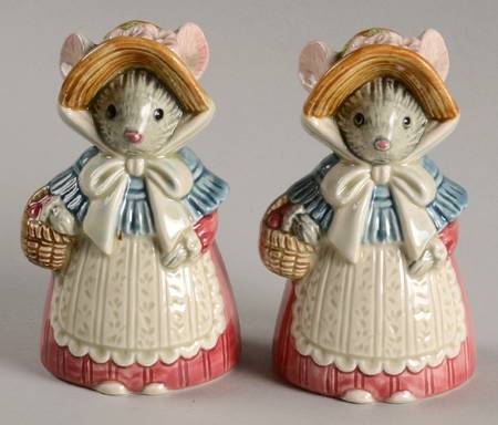 Missy Mouse Figural Salt & Pepper Set