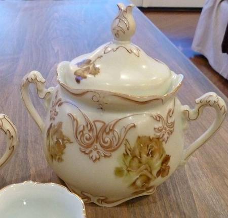 OHM155 Sugar Bowl & Lid