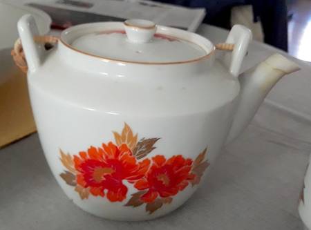 OTA42 Teapot & Lid
