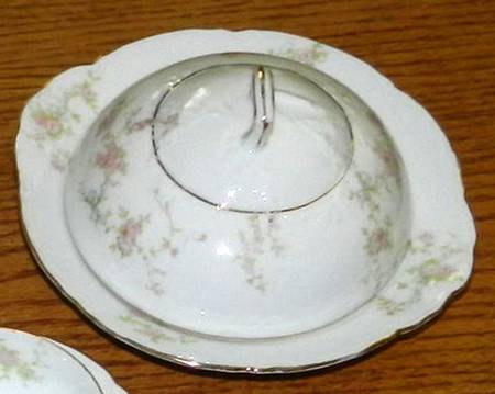 OSG325 Round Covered Butter