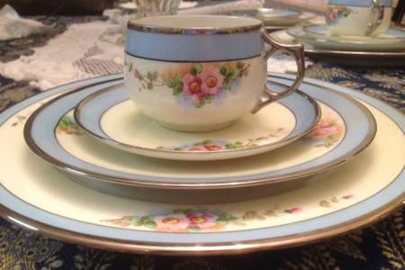 OKL3 Footed Cup & Saucer Set
