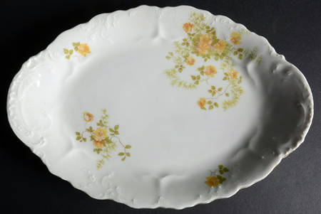 OSG337 11" Oval Serving Platter