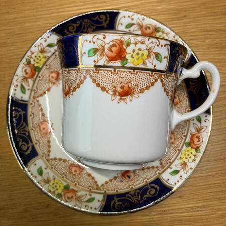 2698 Flat Cup & Saucer Set