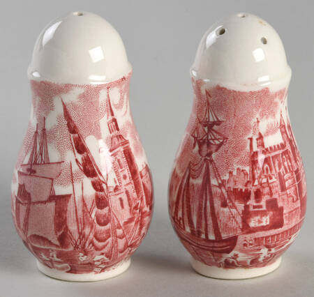 Thames River Scenes Pink Salt & Pepper Set