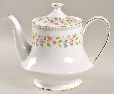 Anastasia Teapot & Lid