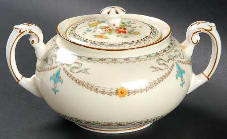 Beaupre Sugar Bowl & Lid