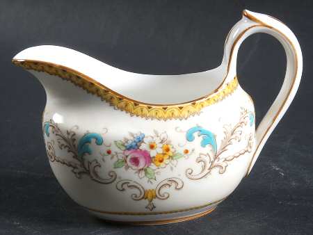 Belverdere Creamer
