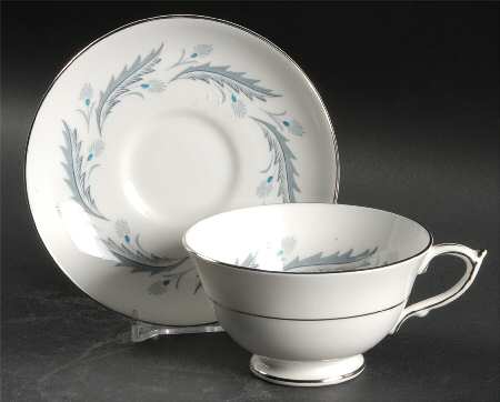 Bridal Leaf Footed Cup & Saucer Set