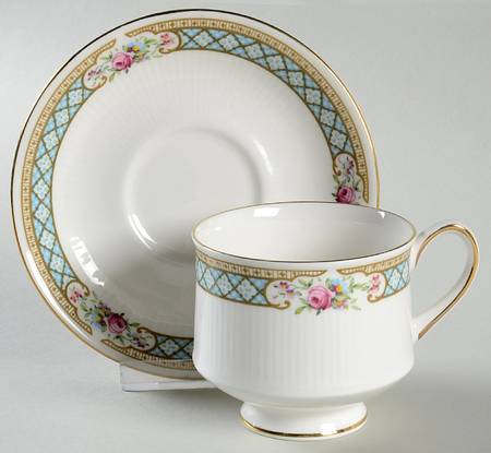 Burford Footed Cup & Saucer Set