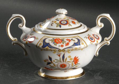 Chelsea Sugar Bowl & Lid