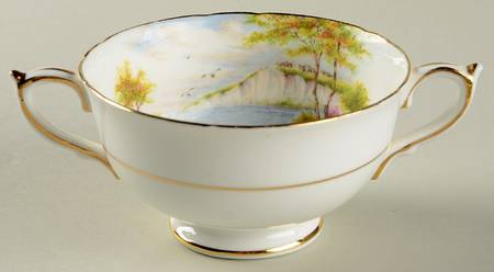 Cliffs of Dover Footed Cream Soup Bowl
