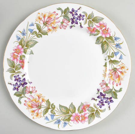 Country Lane (Scalloped Flat Rim) Dinner Plate