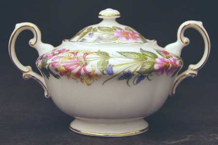Country Lane (Scalloped Flat Rim) Sugar Bowl & Lid