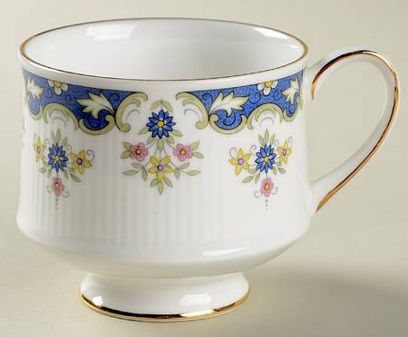 Coniston Footed Cup