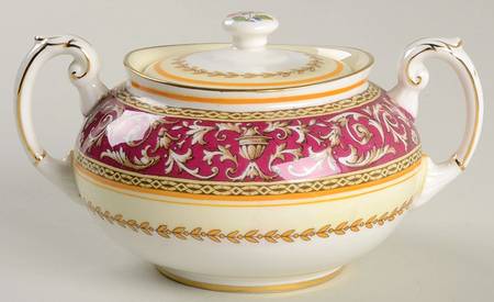 Corinthian Maroon (Gold Trim) Sugar Bowl & Lid
