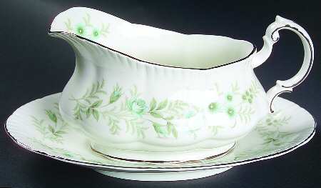 Debutante Gravy Boat & Underplate