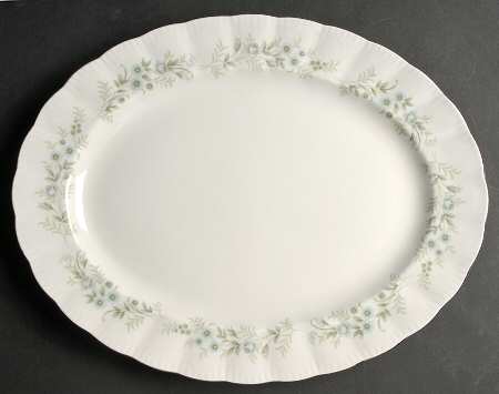 Debutante 15" Oval Serving Platter