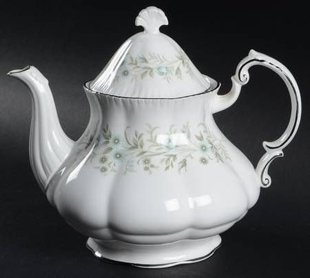 Debutante Teapot & Lid