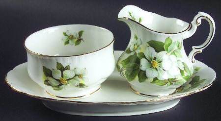 Dogwood Mini Creamer & Open Sugar with Tray