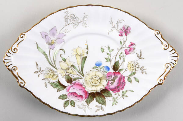Dubarry (Fluted, Flowers on Side) Underplate for Gravy Boat