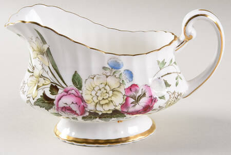 Dubarry (Fluted, Flowers on Side) Gravy Boat