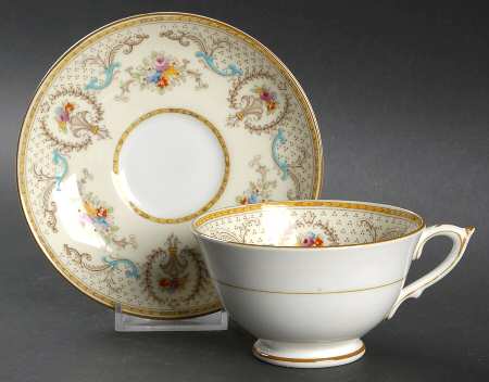 Elizabeth Footed Cup & Saucer Set