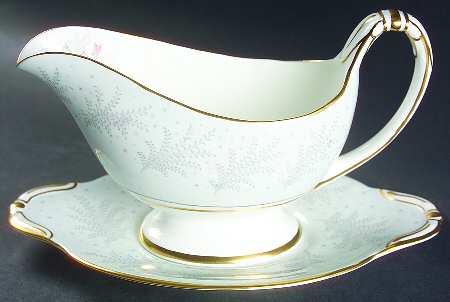 Ferndale Gravy Boat & Underplate