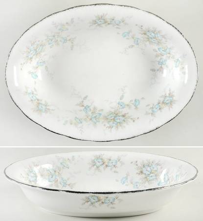 Fleurette 10" Oval Vegetable Bowl