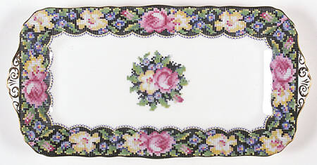 Gingham Rose Large Sandwich Tray