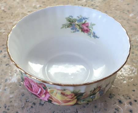 Grandma Roses Open Sugar Bowl