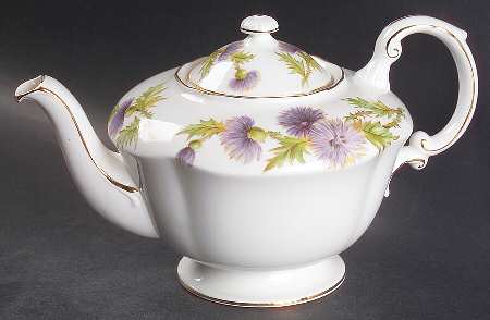 Highland Queen Small Teapot & Lid