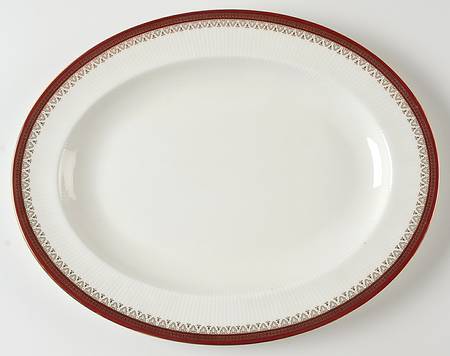 Holyrood Red (Smooth, No Flowers) 13" Oval Serving Platter