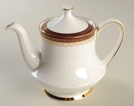 Holyrood Red (Smooth, No Flowers) Mini Teapot & Lid