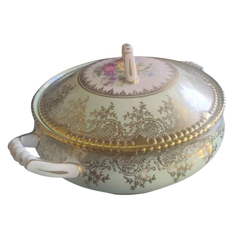 Hyde Park Round Covered Vegetable
