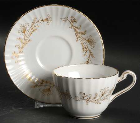 Lafayette Flat Cup & Saucer Set