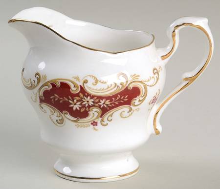 Majestic Mini Creamer