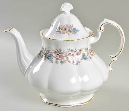 Meadowvale Teapot & Lid