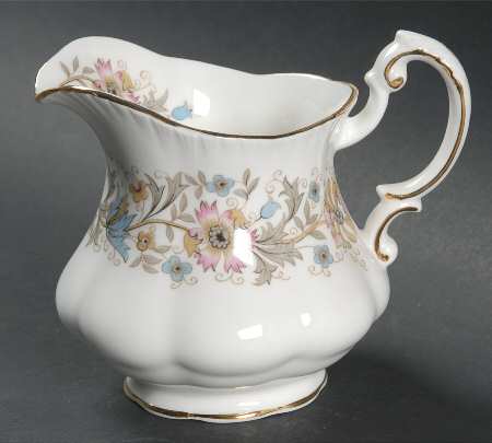 Meadowvale Creamer