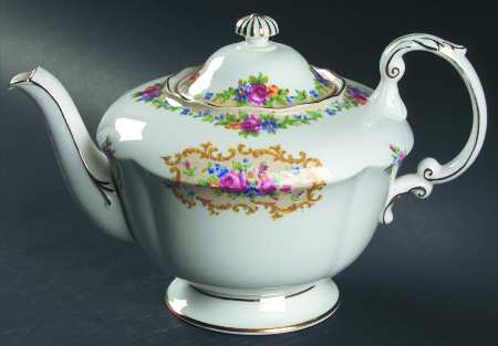 Minuet (White Background) Teapot & Lid