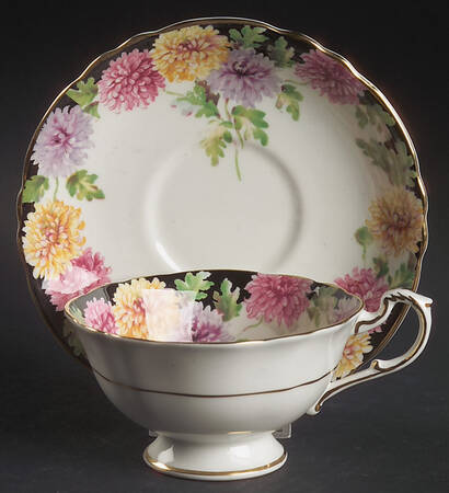 Mums Footed Cup & Saucer Set