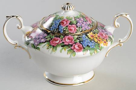 Old English Garden Sugar Bowl & Lid