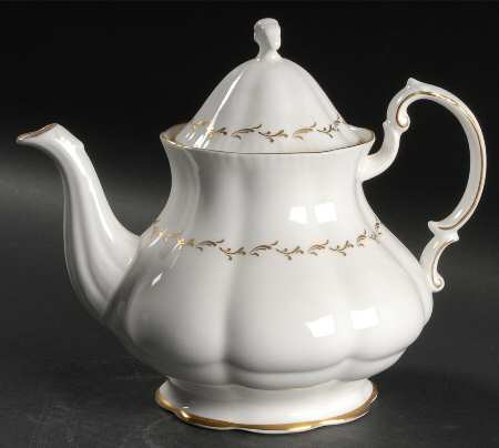 Orleans Teapot & Lid